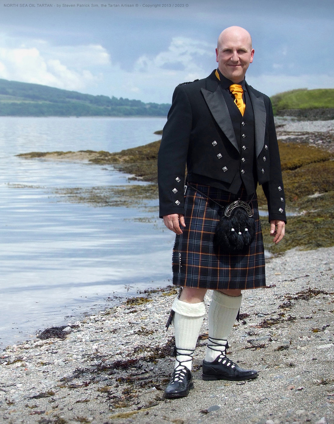 Steven Patrick Sim wearing the North Sea Oil kilt, Isle of Bute.