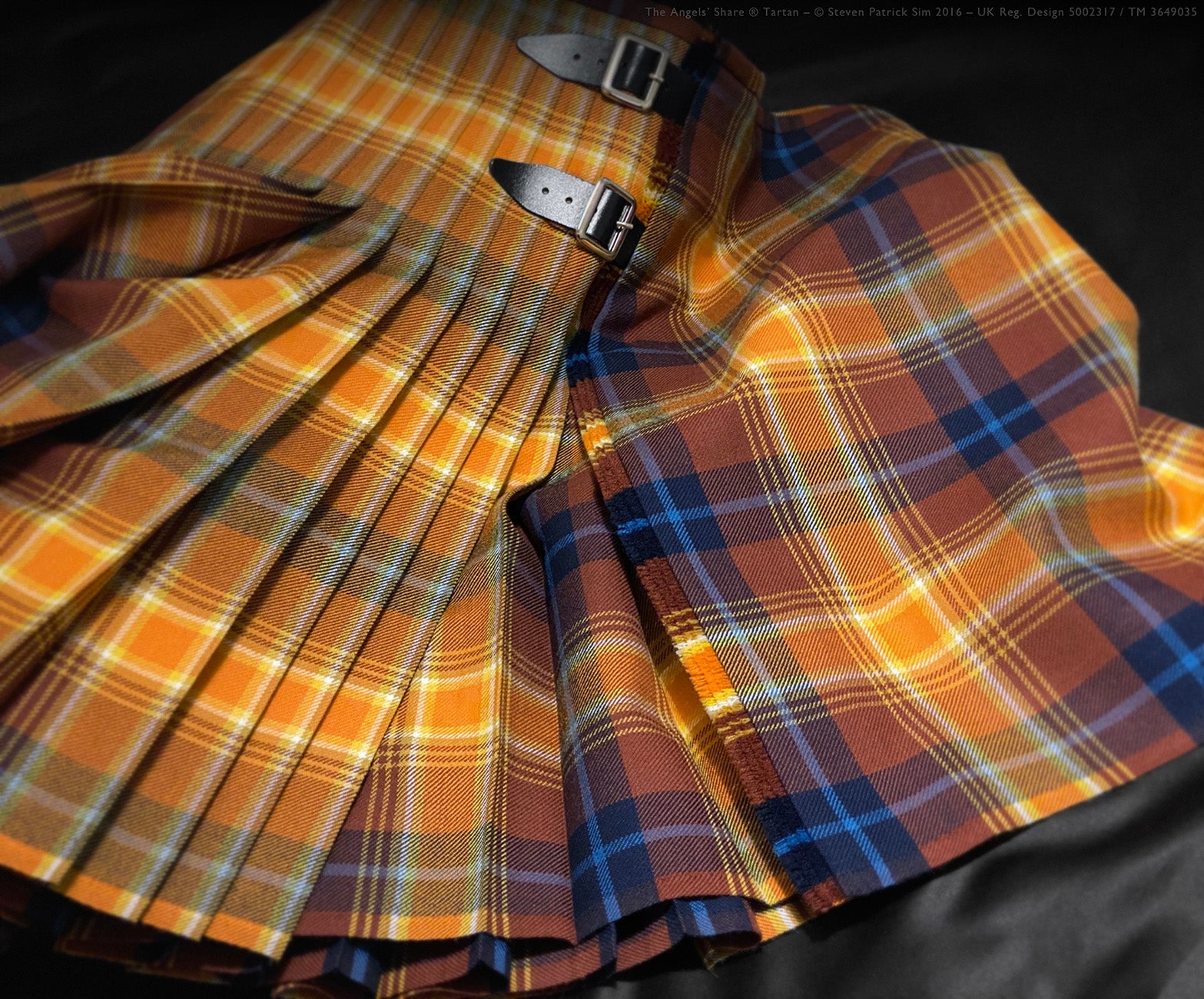 The Angels' Share Kilt pleated to stripe, complete with a hidden pocket.