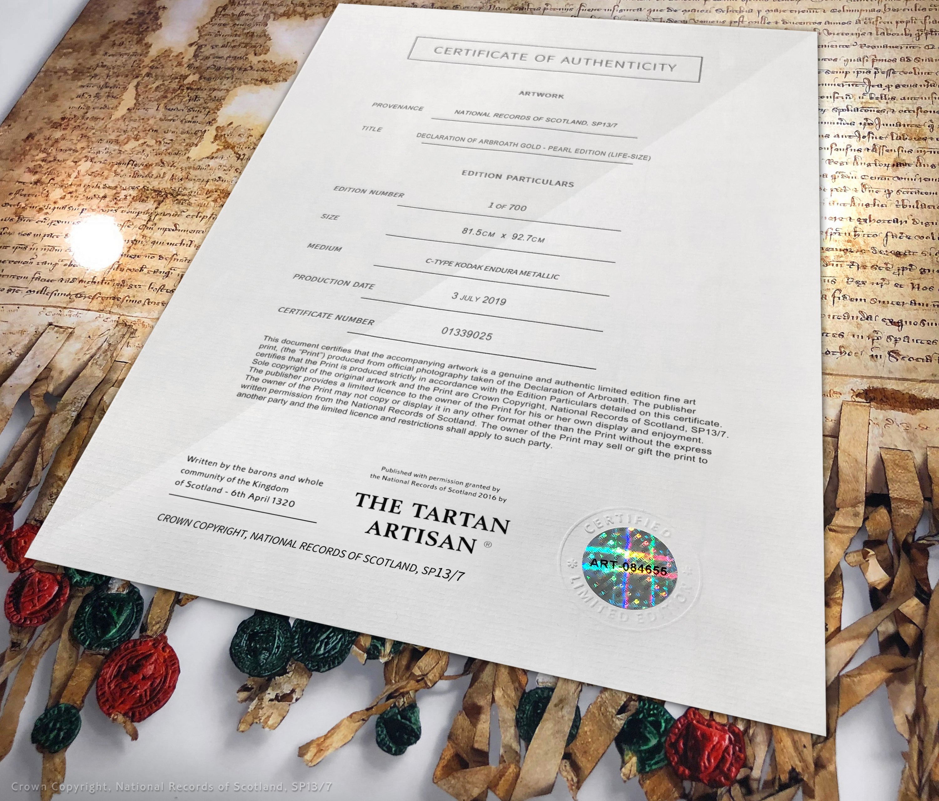 The DECLARATION OF ARBROATH - GOLD metallic print editions - Black Onyx - Certificate - Pearl Edition