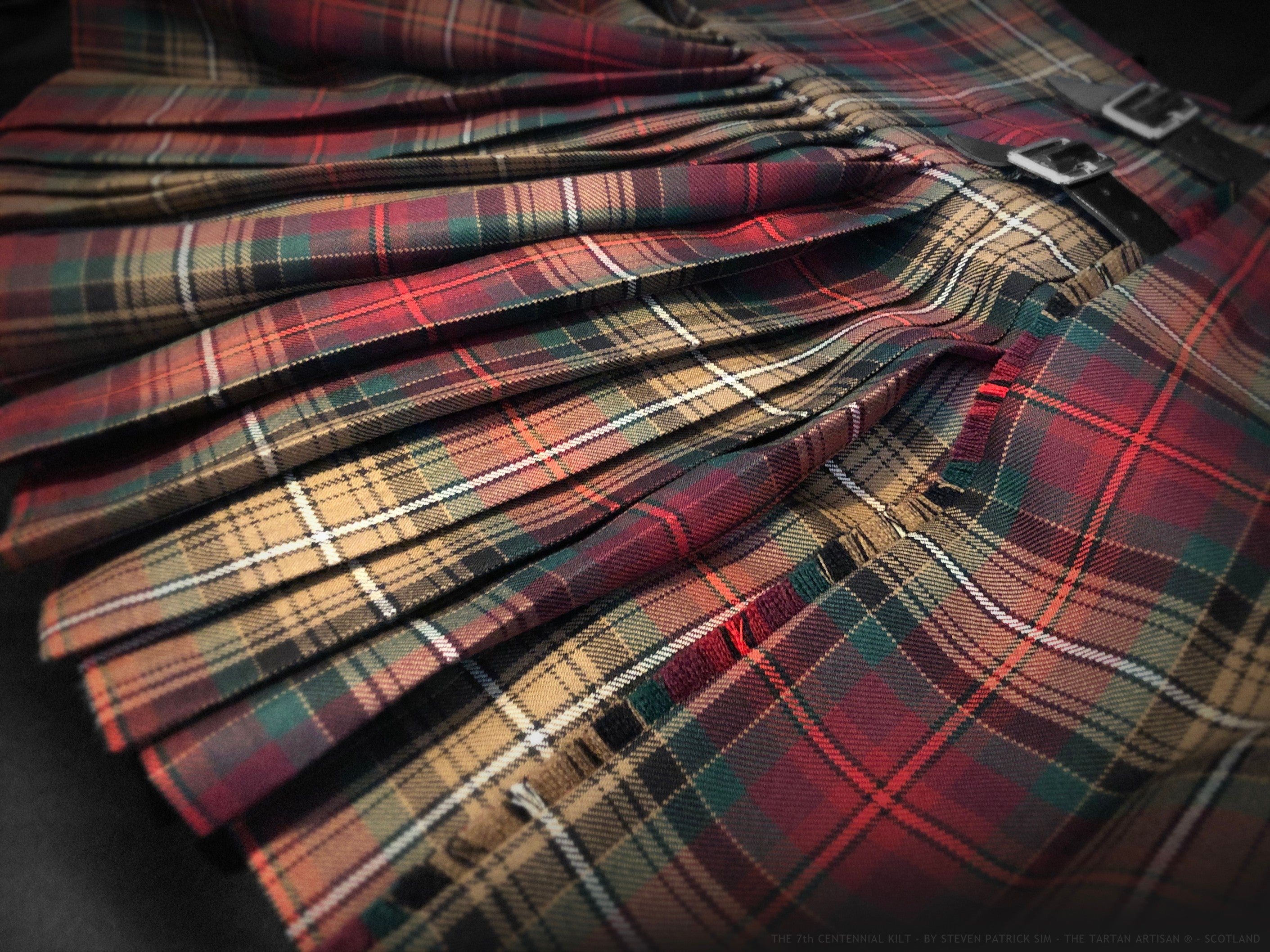 Declaration of Arbroath 7th Centennial Kilt - Traditional eight yard kilt