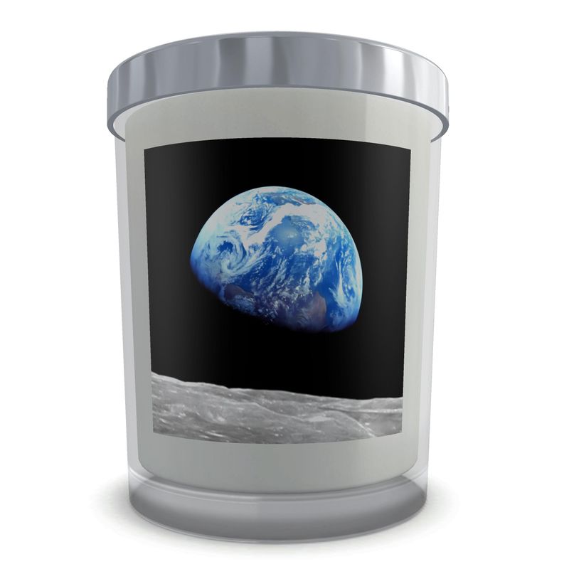 Earthrise Iconic Photo Set Candle in Glass