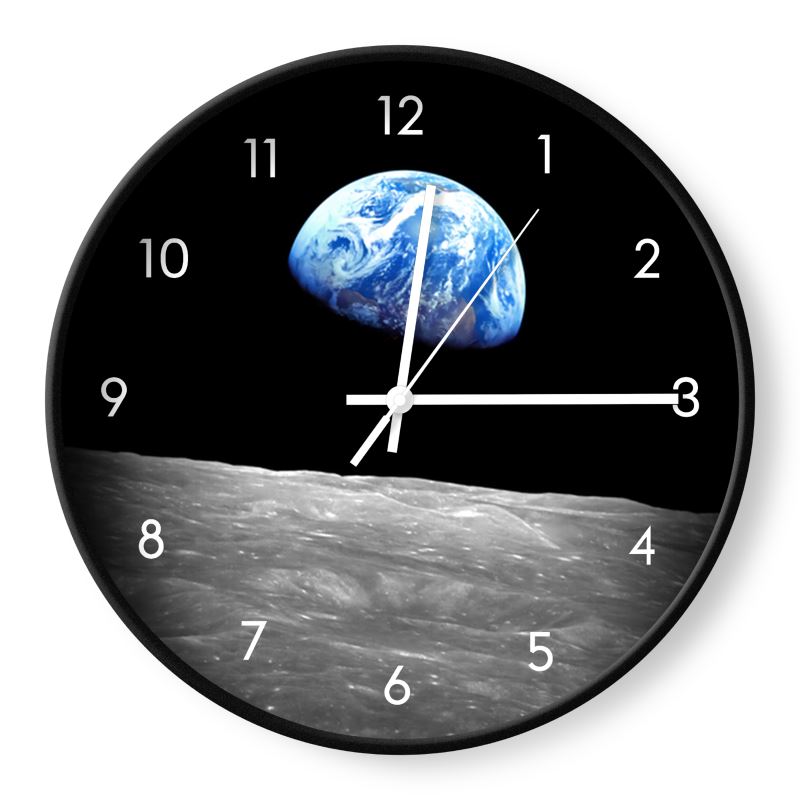Earthrise 2.0 - Iconic Photo Wall Clock