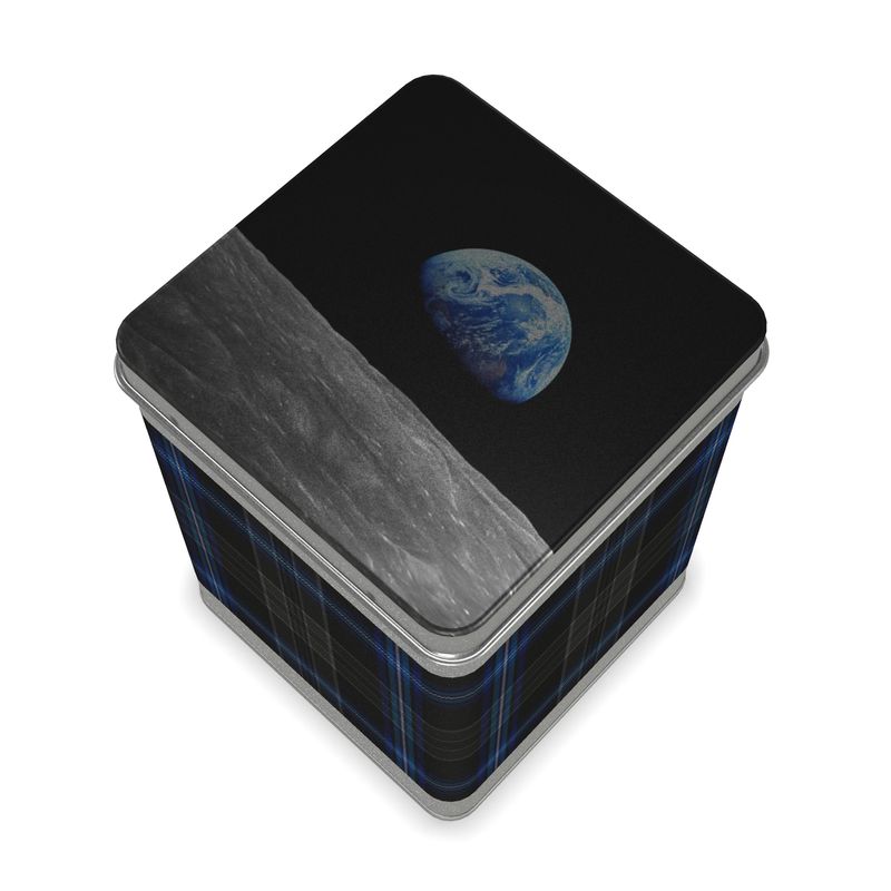 Earthrise 2.0 - Metal Tea Caddy with Tartan