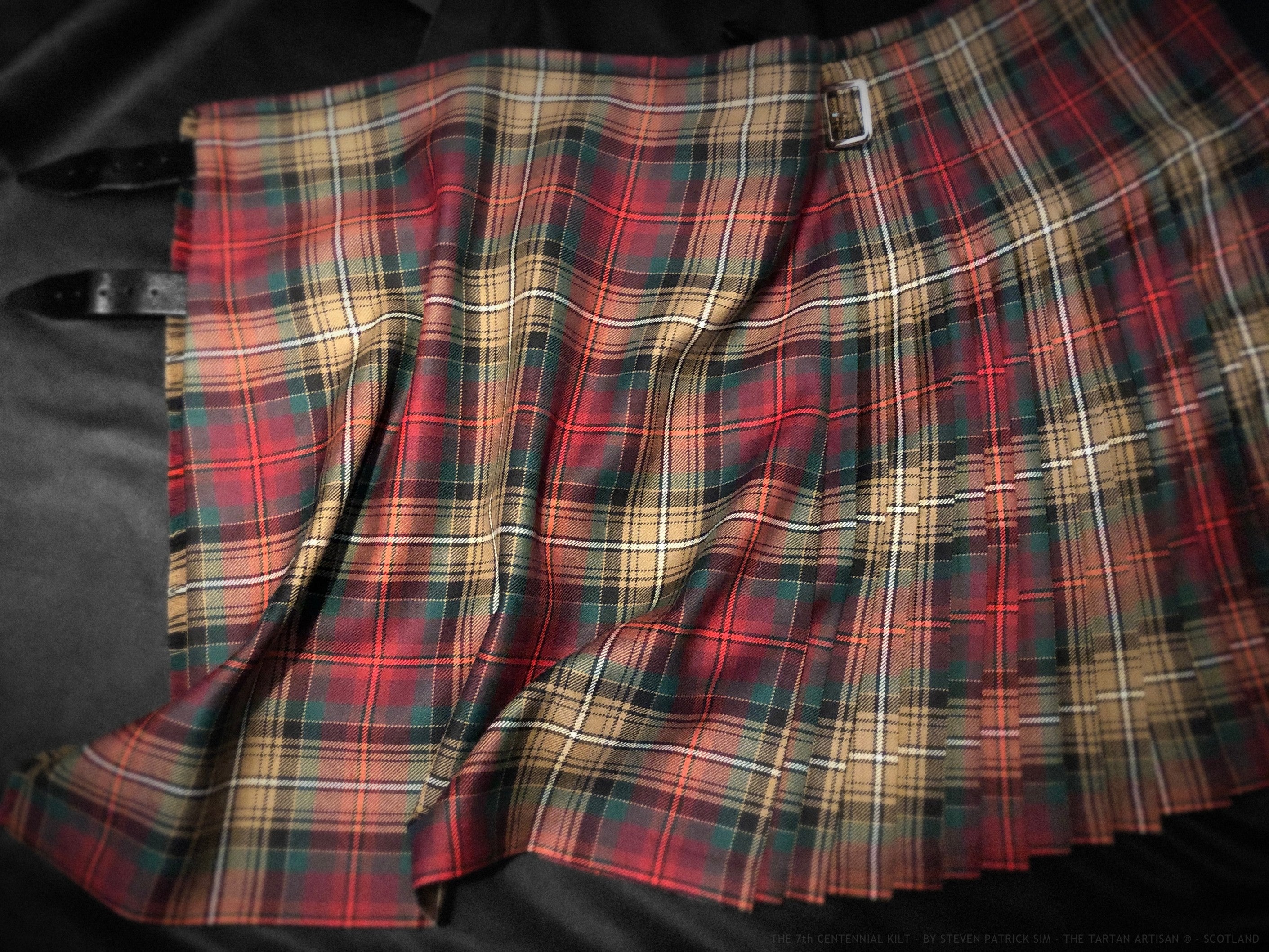 Declaration of Arbroath 7th Centennial Kilt - pleat to the sett