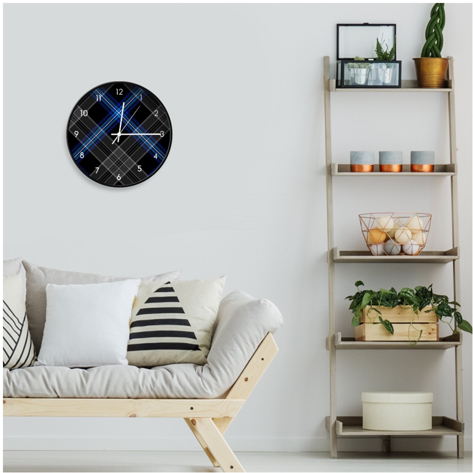 Earthrise Tartan Clock Preview 3
