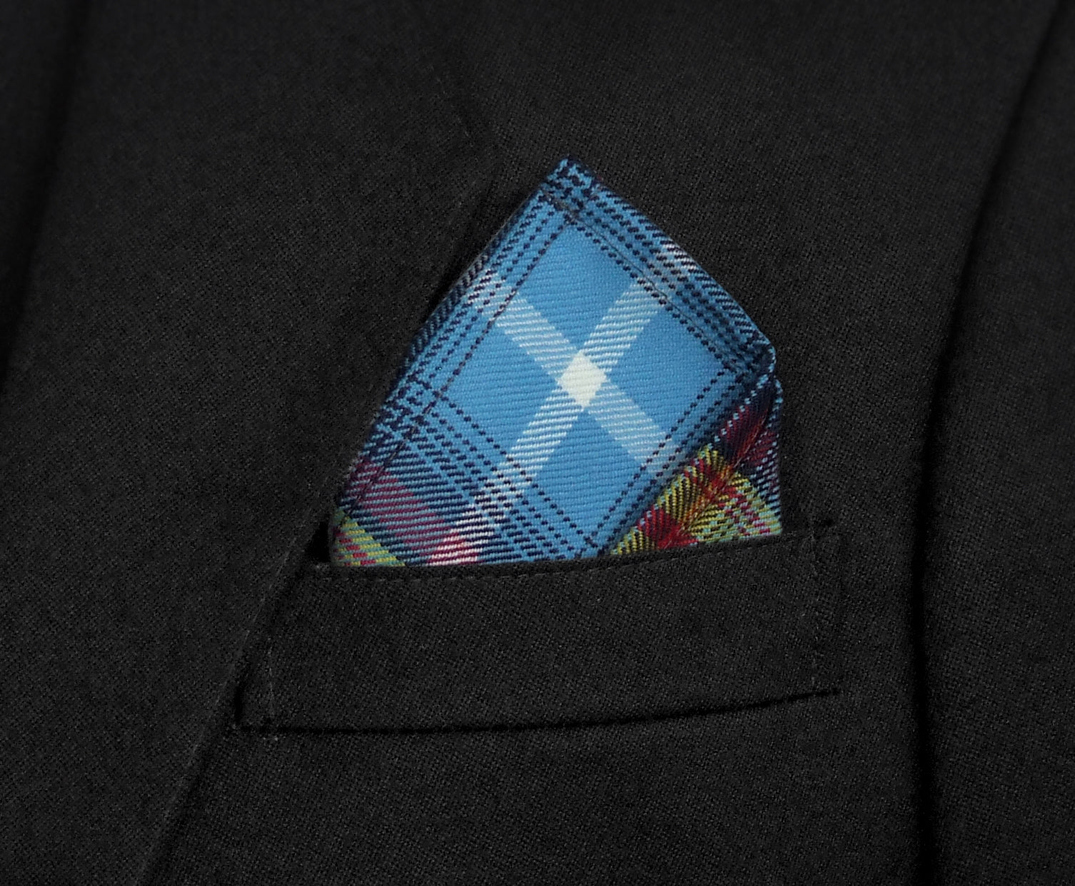 THE DECLARATION Numbered Edition TARTAN Pocket Square