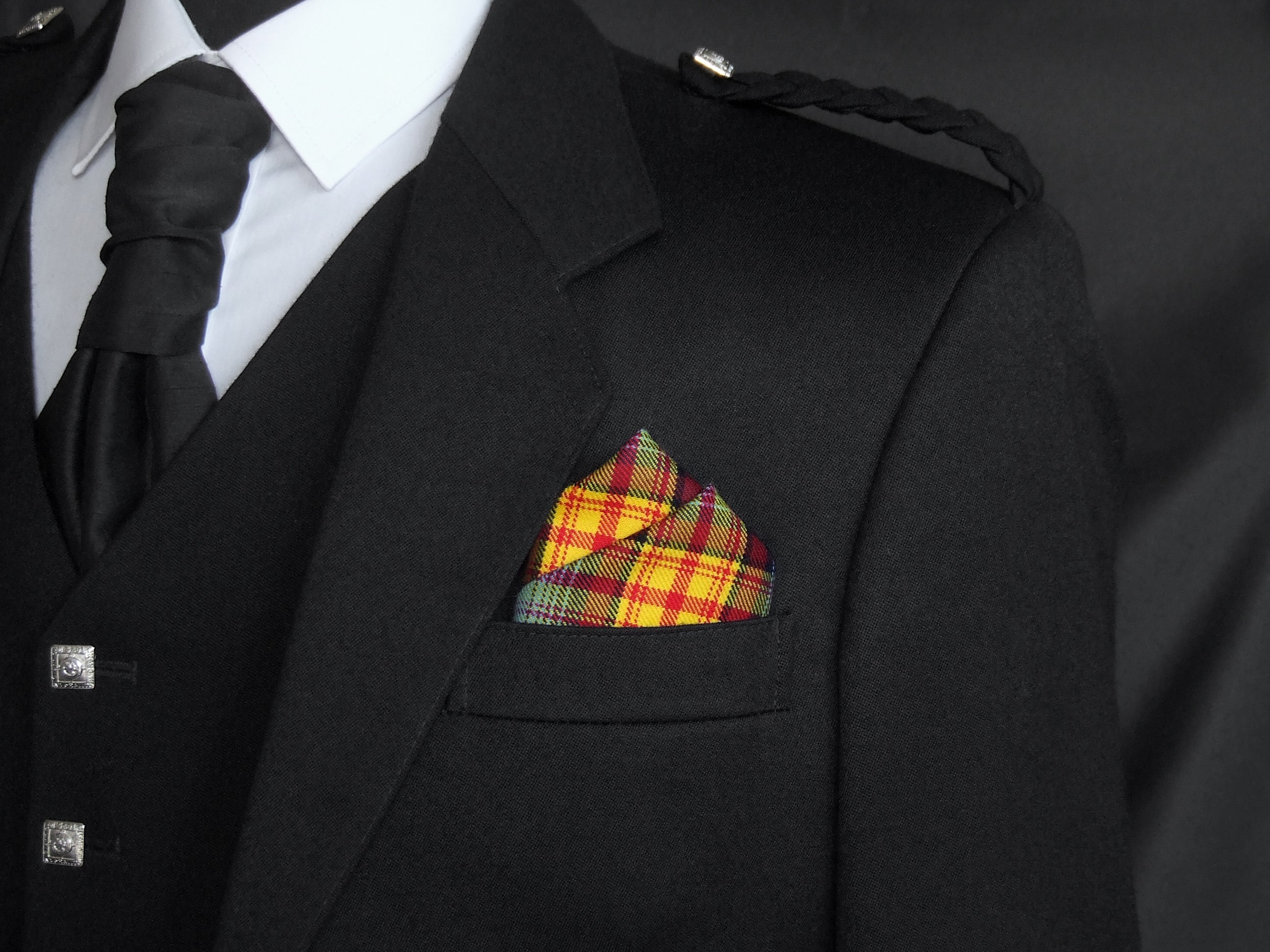 The Declaration tartan pocket square with Lion Rampant design